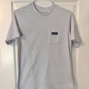 Patagonia Men’s Size Small Short Sleeved Tee Shirt